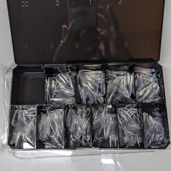 Aprés Nails Natural Stiletto Long Gel-X nails, New - Picture 2 of 3